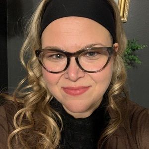 Meet your Posher, Tanya